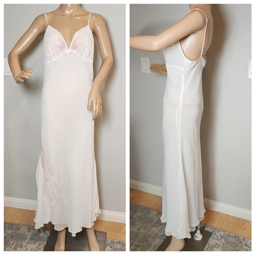 Vintage Cerie Pink Embroidered Ivory Chiffon Layered Nightgown Size L (Flaw)‎